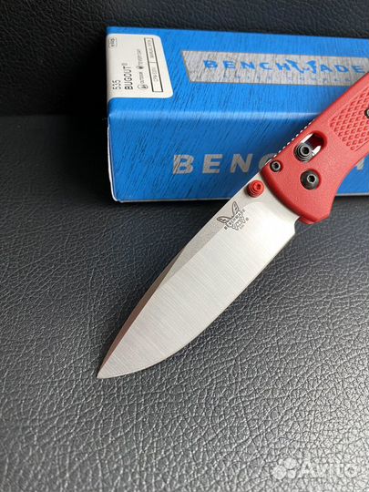 Нож Benchmade bugout 535 красный