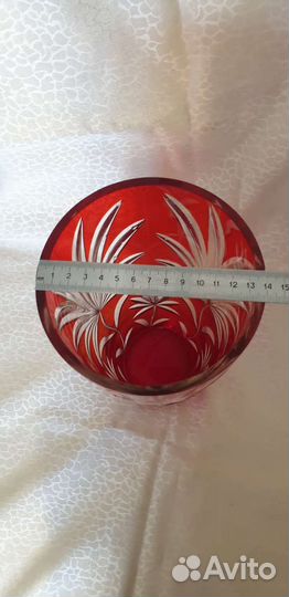 Хрустальная ваза