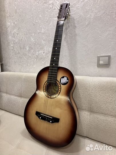 Акустическая гитара бу