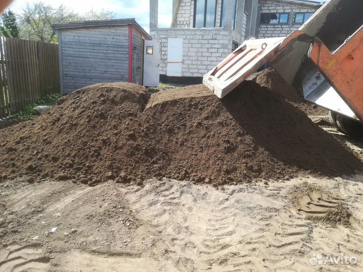 Экскаватор погрузчик+ самосвал- песок щебень земля
