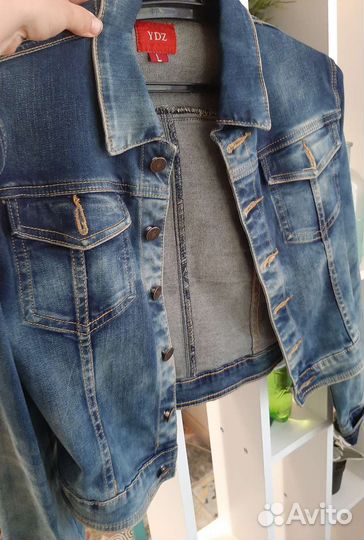 Куртка джинсовая