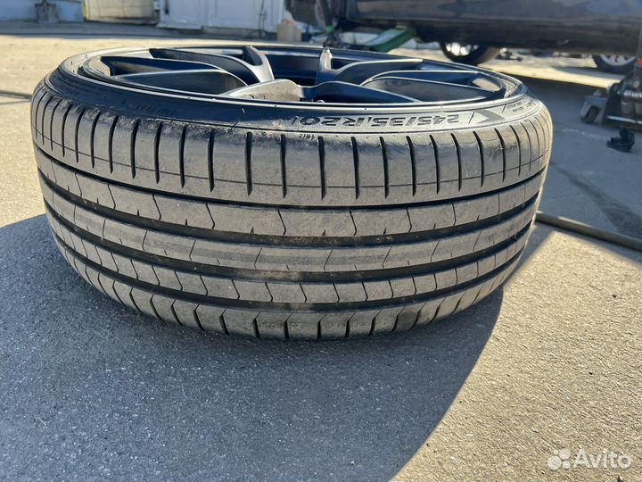 Комплект колес R20 для BMW F10 763 style