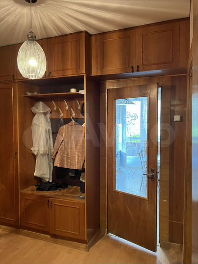 3-к. квартира, 74 м², 2/5 эт.