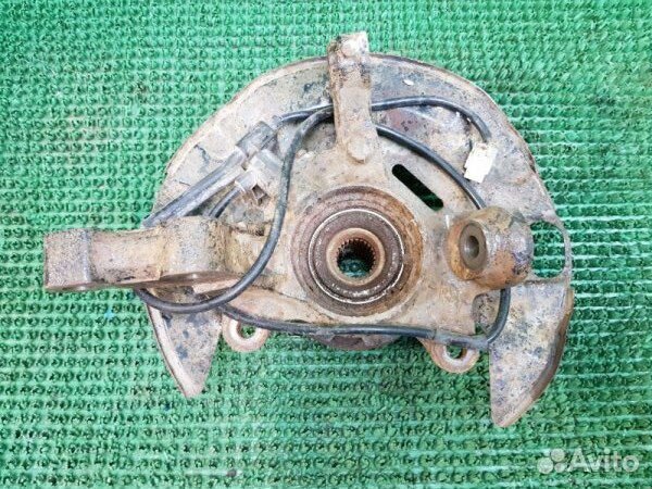 Кулак поворотный передний правый Lifan Solano 620