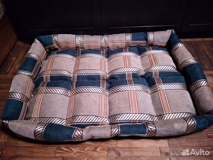 Лежанка для больших собак