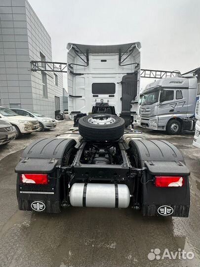 FAW J7, 2024
