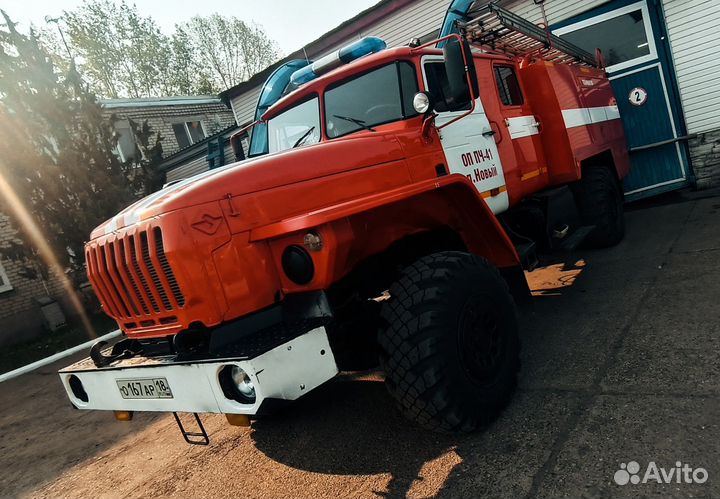 Водитель пожарного автомобиля