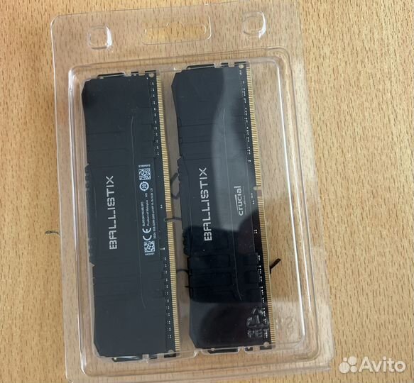 DDR4 16Gb(2x8) Crucial Ballistix Black