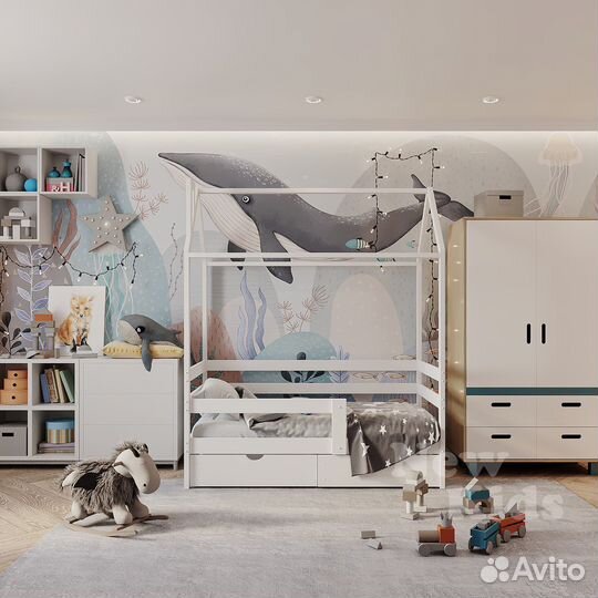 Детская кровать домик из массива