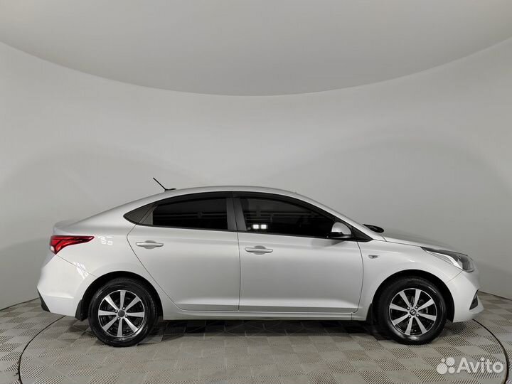 Hyundai Solaris 1.6 AT, 2018, 81 457 км