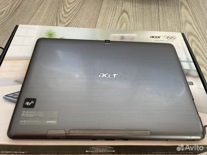 Планшет acer iconia TAB W501-C62G03iss