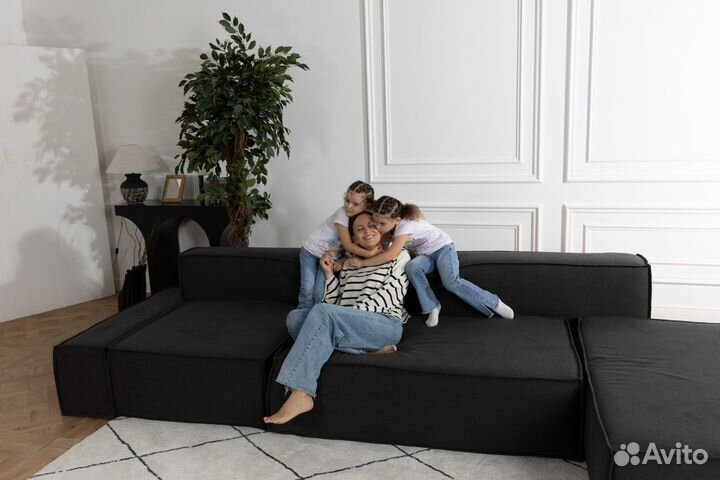 Диван со спальным местом 2700х1650 мм