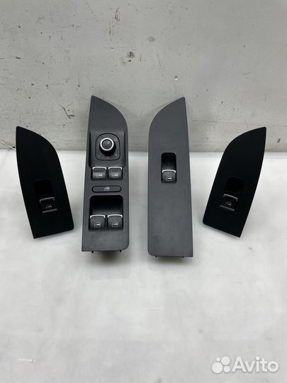 Блок управления стеклоподъемниками VW Passat CC