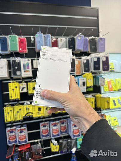 iPhone 15 Pro, 256 ГБ