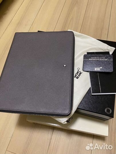 Кожаный чехол для планшета Montblanc