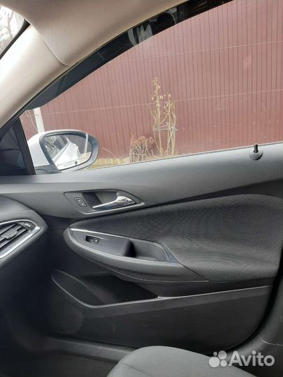 Chevrolet Cruze, 2017