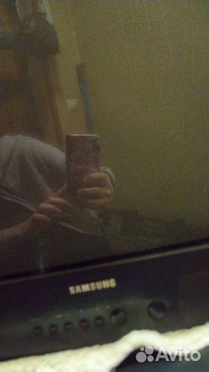 Телевизор samsung