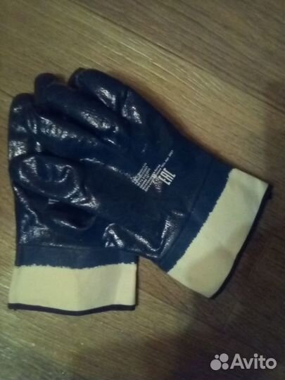 Перчатка нитриловая (Крага)