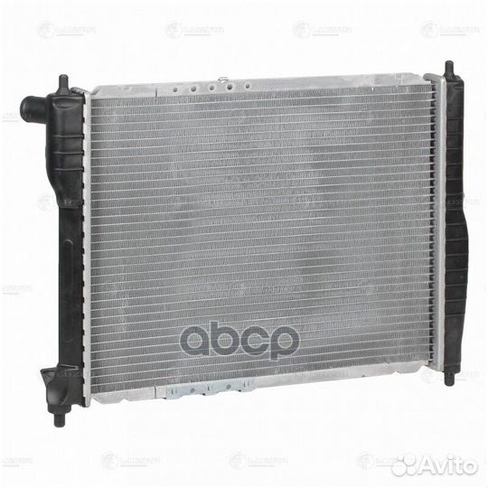 Радиатор двигателя Chevrolet Lanos (02) LRc0563b