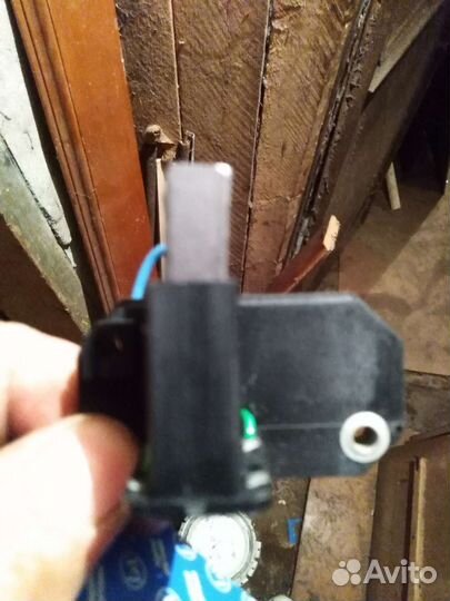 Щётки генератора г-222