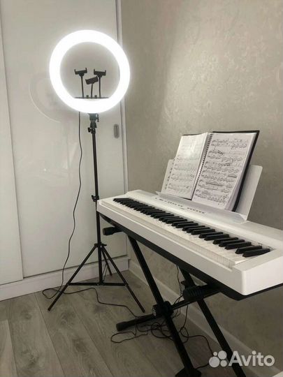 Кольцевая Лампа 45см со штативом