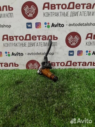 Форсунка топливная Mercedes-Benz E-Класс