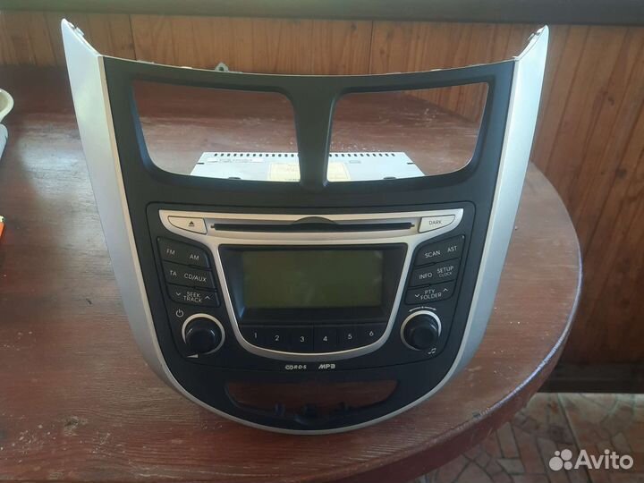 Головное устройство на хендай Солярис