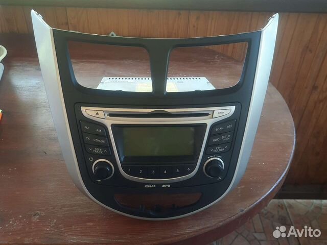 Головное устройство на хендай Солярис