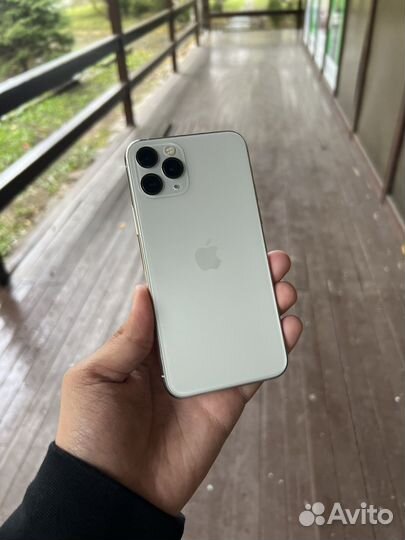 iPhone 11 Pro, 256 ГБ