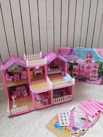 Кукольный домик с мебелью Dream castle