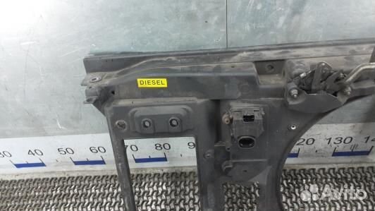 Передняя панель крепления облицовки (телевизор) pe