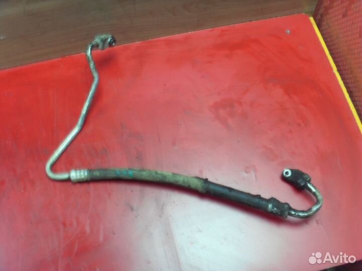 Трубка кондиционера 25718623 Cadillac SRX Кадиллак