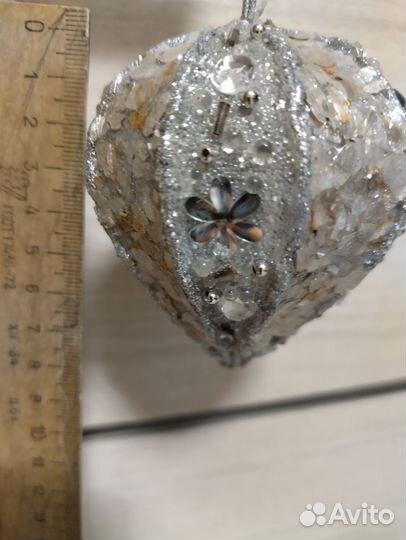 Елочные игрушки