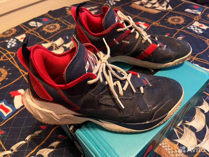 Кроссовки Air jordan why not zero 4