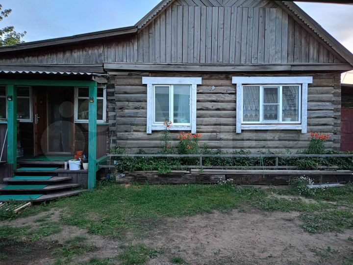 Дом 98,7 м² на участке 11,2 сот.