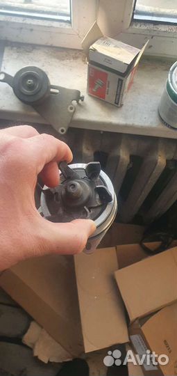 Помпа на инфинити ех 25