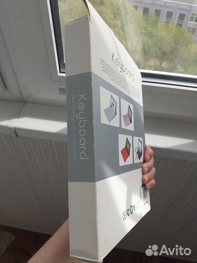 Чехол с беспроводной клавиатурой для iPad