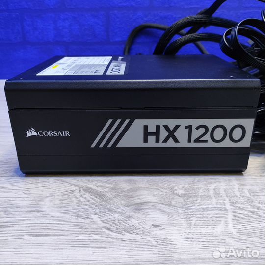 Блок питания Corsair HX1200 1200 Вт