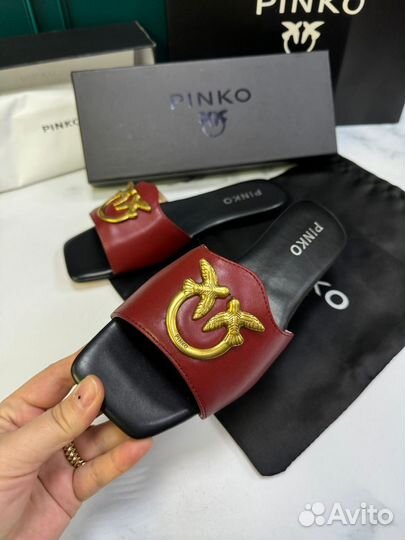 Шлепанцы женские Pinko