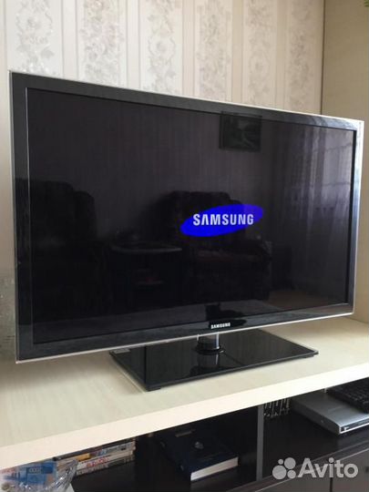 Телевизор Samsung 46 дюймов
