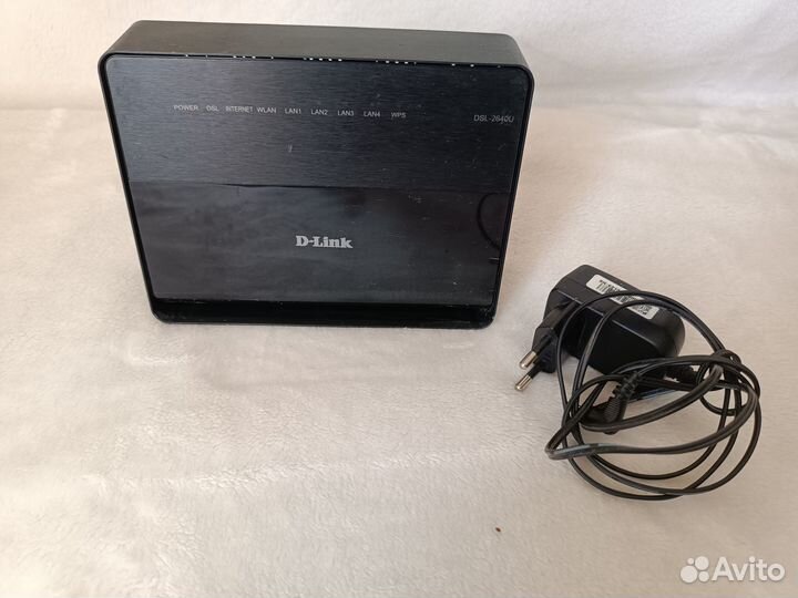 Wi-Fi роутер D-Link DSL-2640U