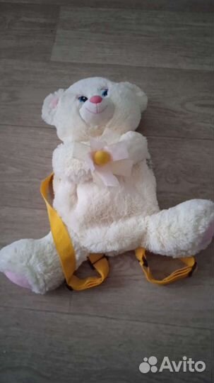 Плюшевый медведь