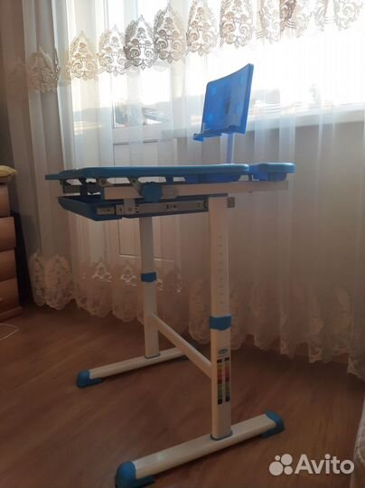 Растущая детская парта без стула