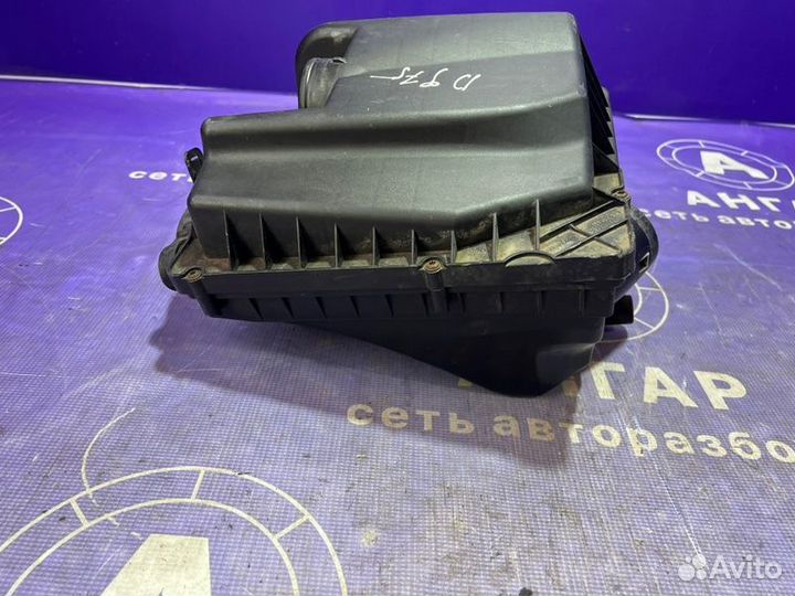 Корпус воздушного фильтра Opel Astra H Z16XER 2007