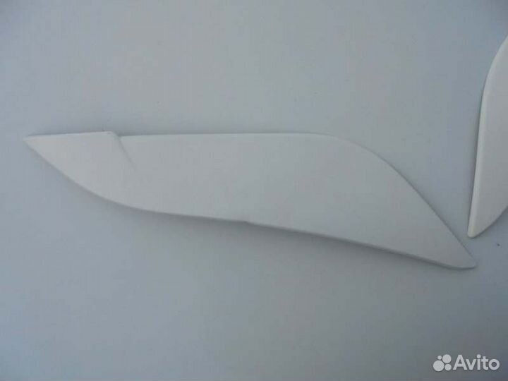 Ресничка Toyota Corolla Fielder ZZE123 2ZZ-GE