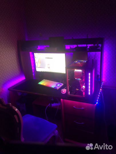 Игровой компьютер в комплекте