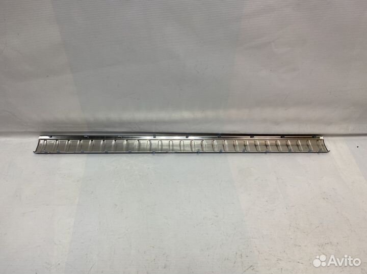 Накладка багажника Mercedes X463 G 463