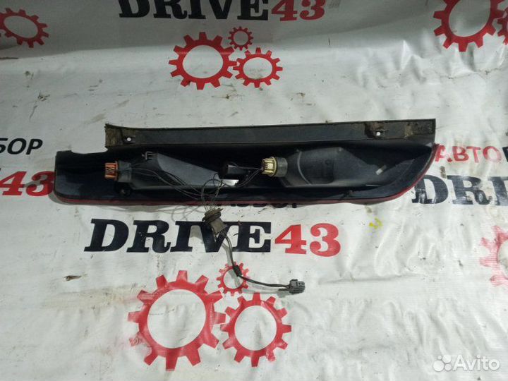 Фонарь задний правый Ford Focus 2 1.4 asda 2009