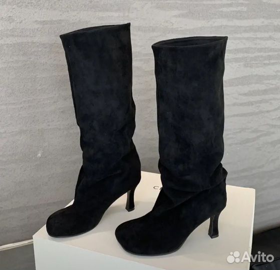 Сапоги с квадратным носом новые 2 цвета