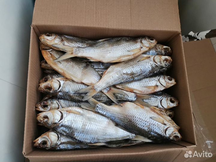 Вобла с икрой Москва